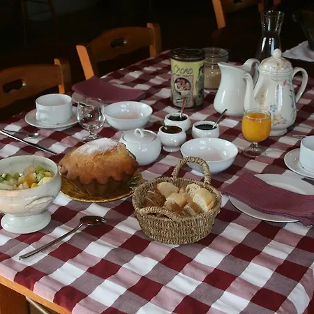 Bed & Breakfast Loubatistou